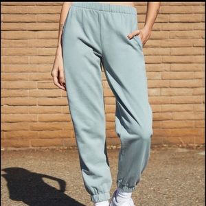 Brandy Melville Rosa Sweatpants (one size)